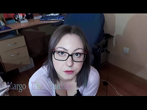 ❤️ Kynþokkafull stelpa með gleraugu sýgur dildó djúpt á myndavélinni ☑ Endaþarmsmyndband á is.eggporncomics.ru ❌❤